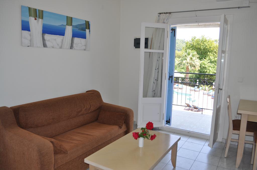 Marialena Village Platanias  Extérieur photo